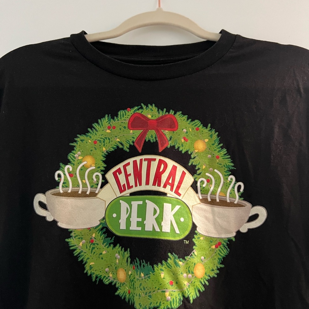 Friends Central Perk holiday T-shirt